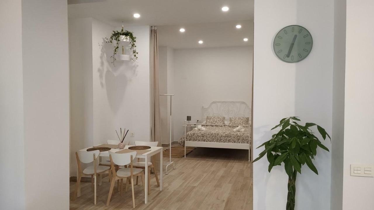 Suites Jeronimo De Cordoba Sevilla Buitenkant foto